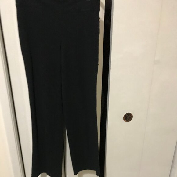 Danskin Ladies Black Athletic Pants Size Small - Picture 2 of 3